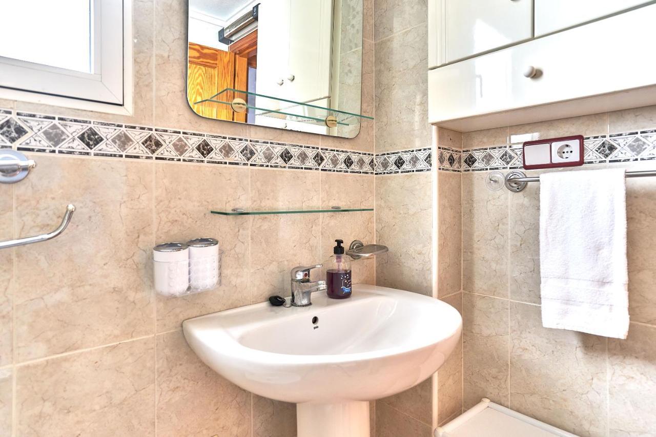 Espanhouse David 2 Bedroom Apartment Torrevieja With Pool Extérieur photo